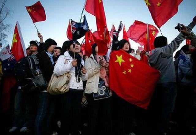 救援美丽小天使